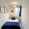 Photo 3: Room 2
