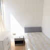 Photo 5: Room 2