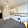 Photo 4: Kitchen