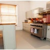 Photo 3: Kitchen