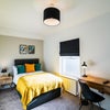 Photo 3: Room 5