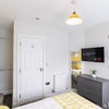 Photo 8: Room 5