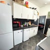 Photo 10: Kitchen 