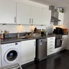 Photo 3: Kitchen