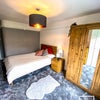 Photo 4: Room 2 Available 1st October
