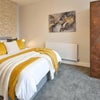 Photo 11: Room 2