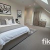 Photo 5: Room 7