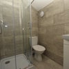 Photo 8: Room 3 En-suite