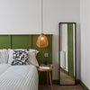 Photo 10: Room 4