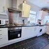 Photo 11: Kitchen 