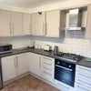 Photo 7: Kitchen