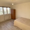 Photo 6: room C