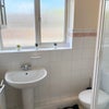 Photo 5: room B en suite 