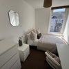 Photo 6: Room 6
