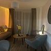 Photo 2: Living 
