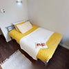 Photo 7: Room picture website 
