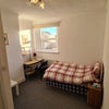 Photo 2: Single Room with En-suite Shower Room