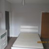 Photo 6: Room 4 (2) (House of 5)