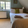 Photo 2: Single Room