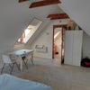 Photo 3: Living-/bedroom
