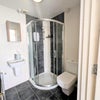 Photo 6: Ensuite