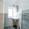 Photo 8: Room 6 (ensuite)