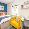 Photo 7: Room 2