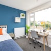 Photo 4: Bedroom 6
