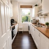 Photo 3: Kitchen