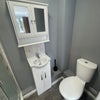 Photo 3: Room 3 ensuite