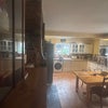 Photo 5: Kitchen