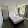 Photo 9: Room 2