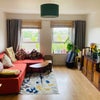 Photo 4: Living room 