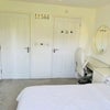 Photo 5: Spacious room