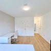 Photo 5: Room 1