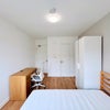 Photo 8: Room 2