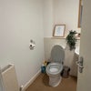 Photo 4: Main bathroom 