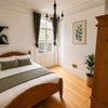Photo 7: Bedroom