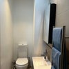 Photo 5: Small but stylish en suite