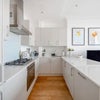 Photo 5: Kitchen
