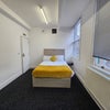 Photo 11: Apartment 4 £900