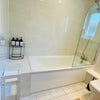 Photo 4: Bathroom 