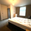 Photo 2: Room 4 Executive En-Suite