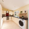Photo 4: Kitchen