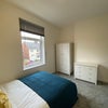 Photo 6: Room 2