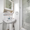 Photo 2: En-suite Bathroom