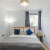 Photo 7: bedroom1