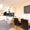 Photo 4: Kitchen Diner