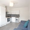 Photo 4: Kitchen