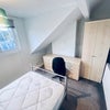 Photo 17: BEDROOM 5